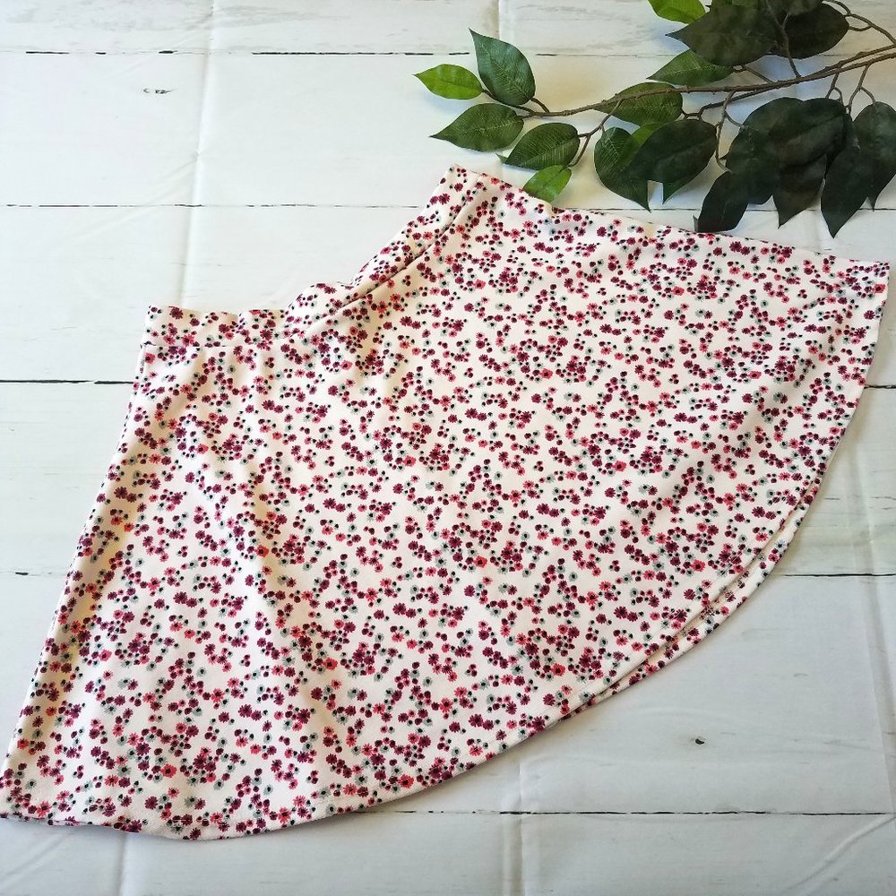 Wet Seal Floral Skater Skirt Size Medium
